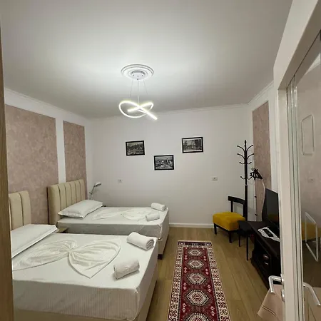 بيت للعطل Sen Garden تيرانا