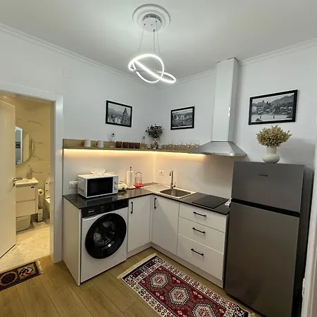 펜션 Sen Garden 티라나