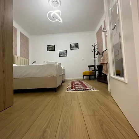 Sen Garden Casa de Férias Tirana