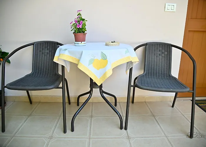 Sen Garden Ferienhaus